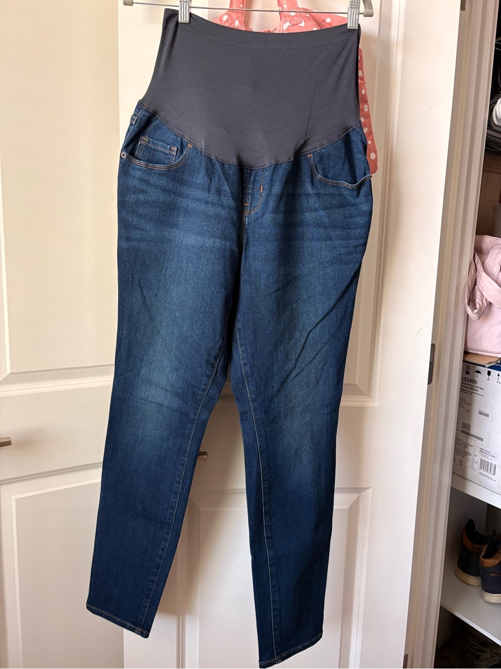 Old navy maternity skinny jeans
